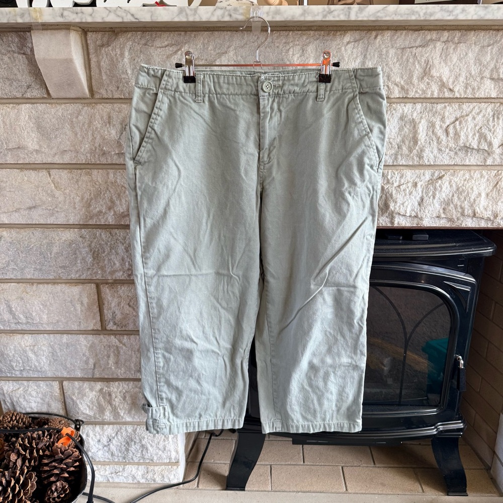 Jamaica Bay Olive Green Capri Pants 16
